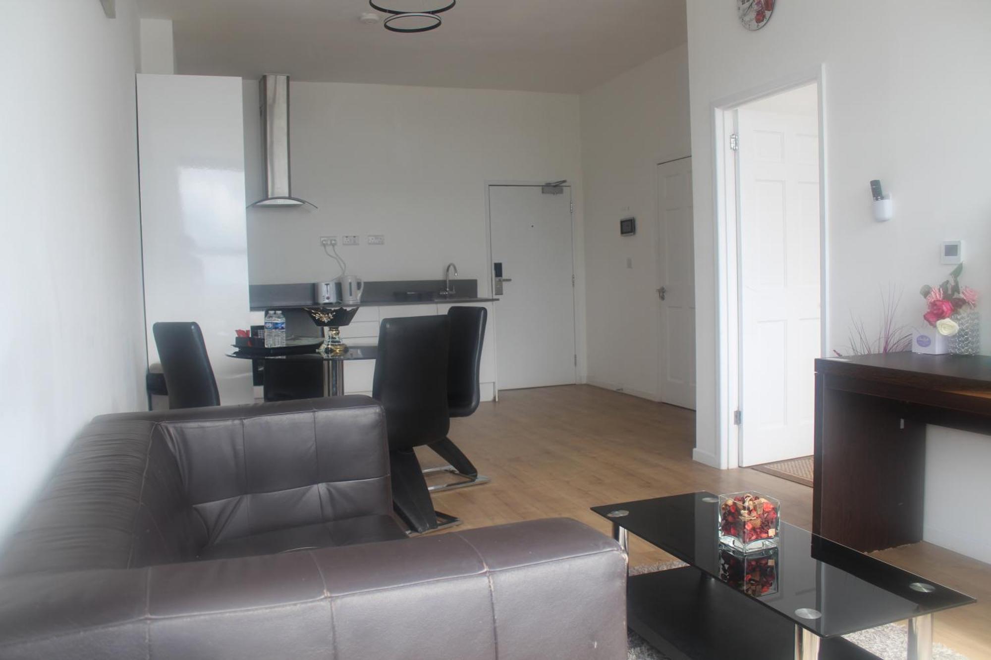 Flat 405 One Bedroom Apartment Birmingham Exterior photo